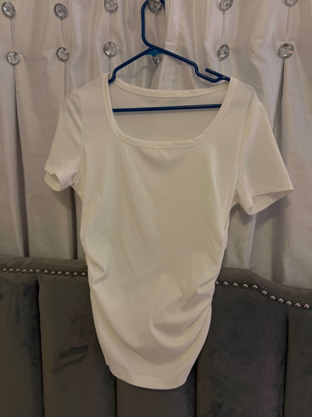 Women’s Short Sleeve Scoop Neck Top - White